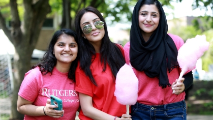 Students with cotton candy