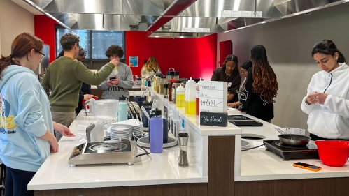 The Physics of Cooking class at Rutgers–Camden