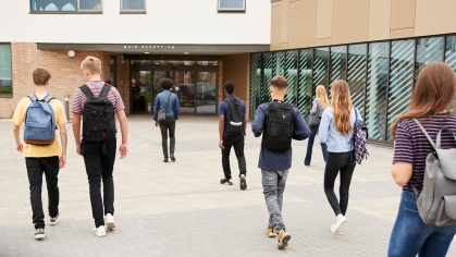 kids walking into school